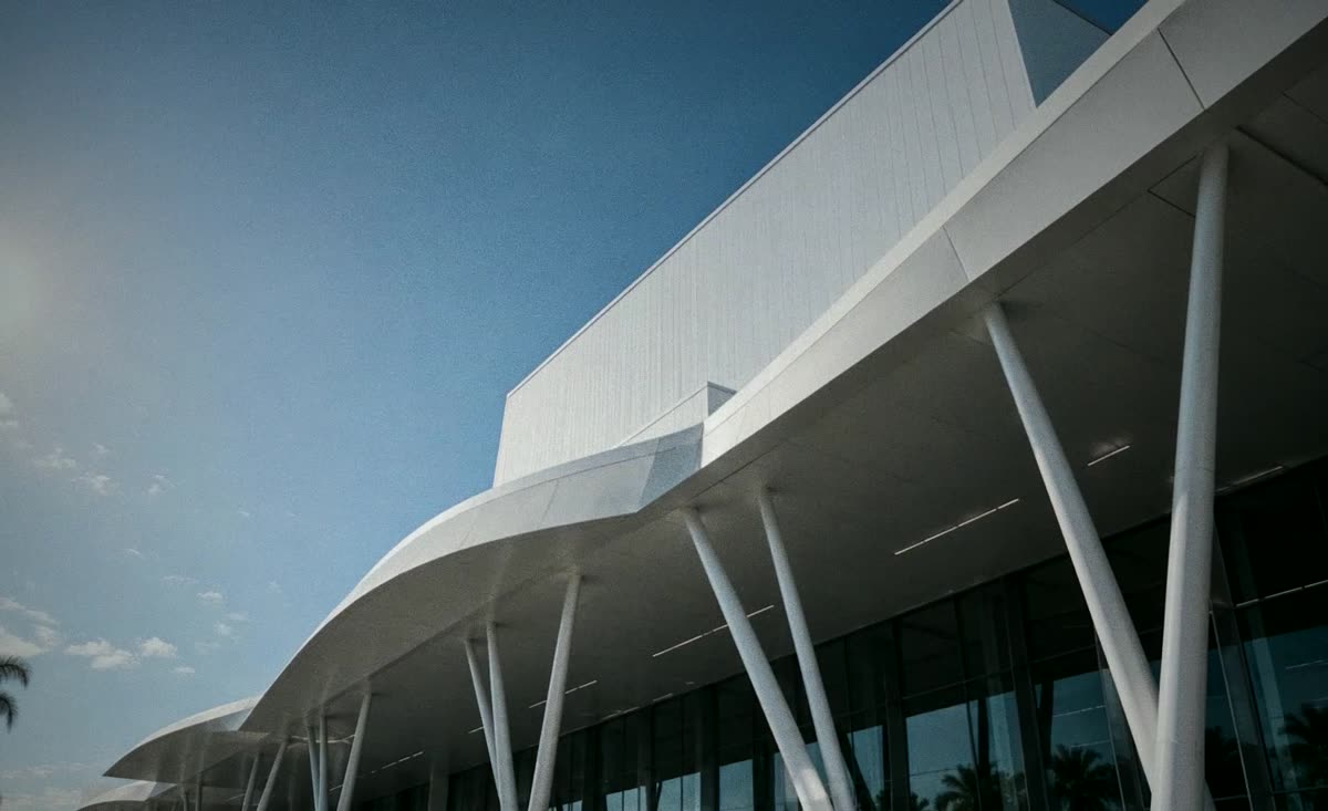 Fachada del Centro de Convenciones de Punta del Este